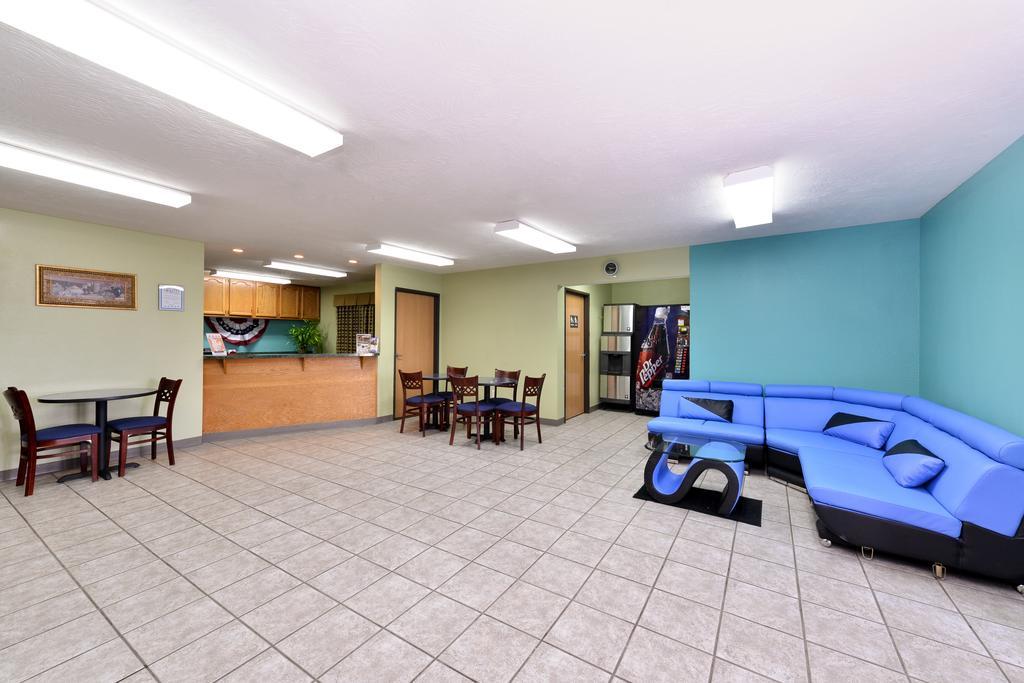 Americas Best Value Inn - Seymour Extérieur photo