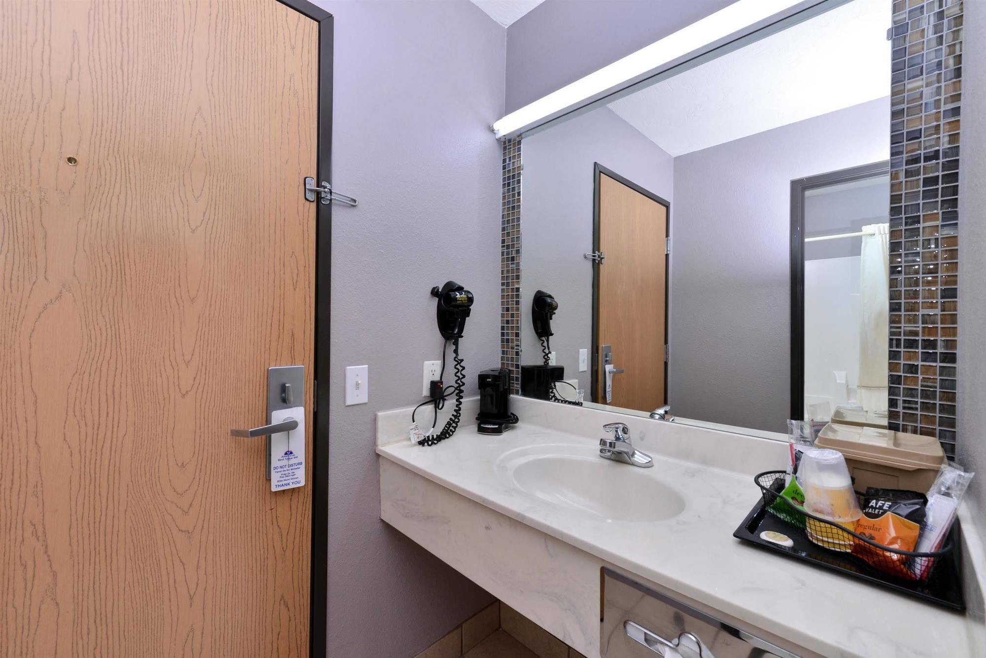 Americas Best Value Inn - Seymour Extérieur photo